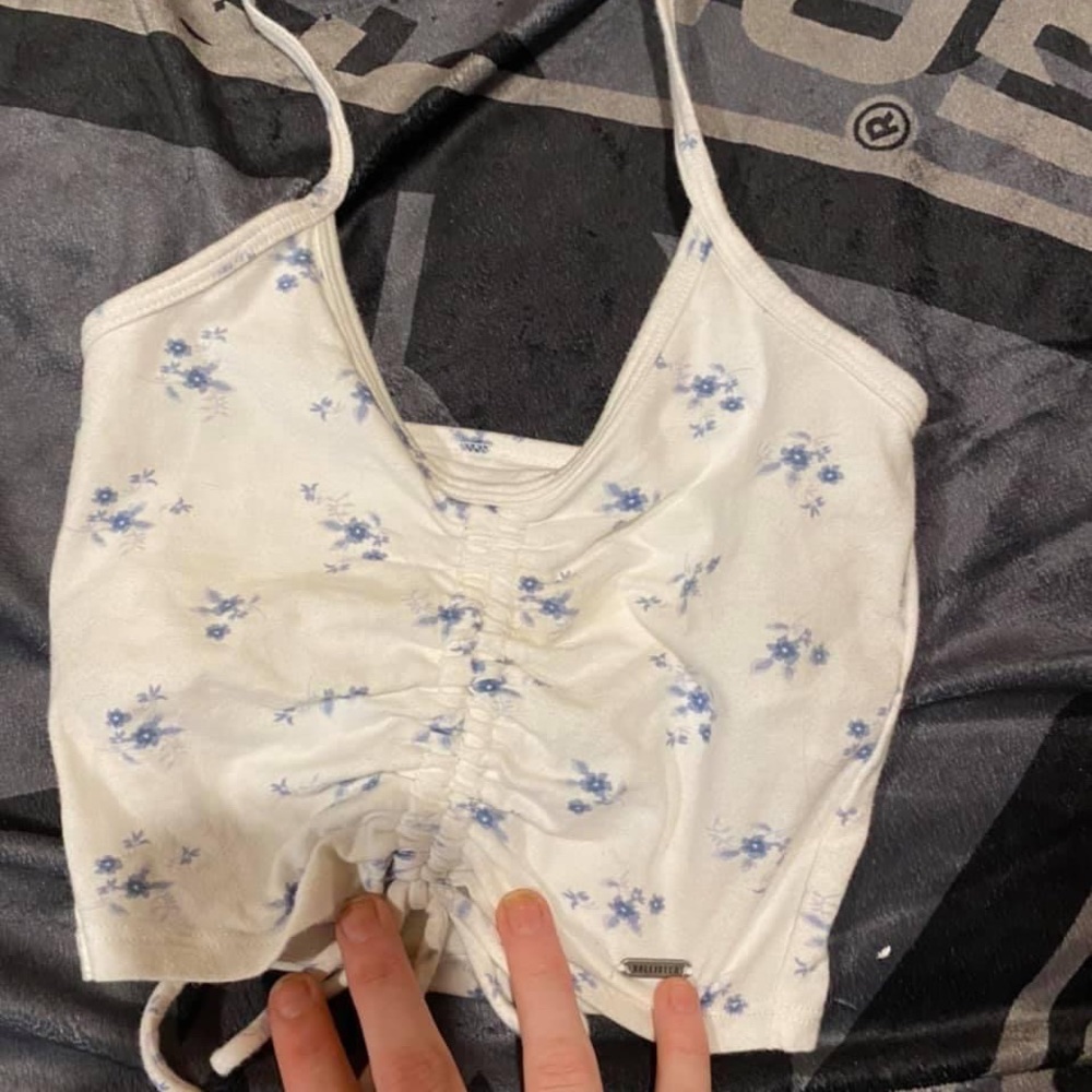 Hollister halter top top, other hollister crop tops available,